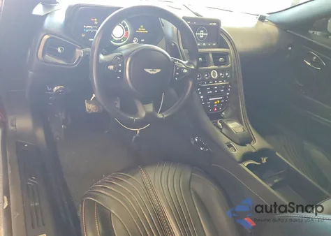 2017 Aston Martin Db11 z USA, uszkodzony, nr VIN SCFRMFAV8HGL01791